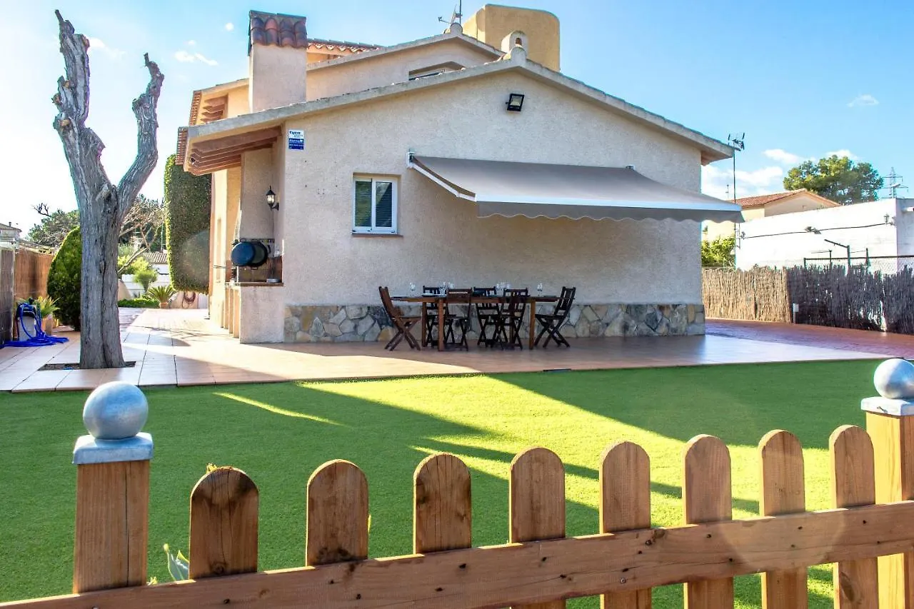 Casa Montse Bara Holiday home Roda de Bara  Roda de Bera