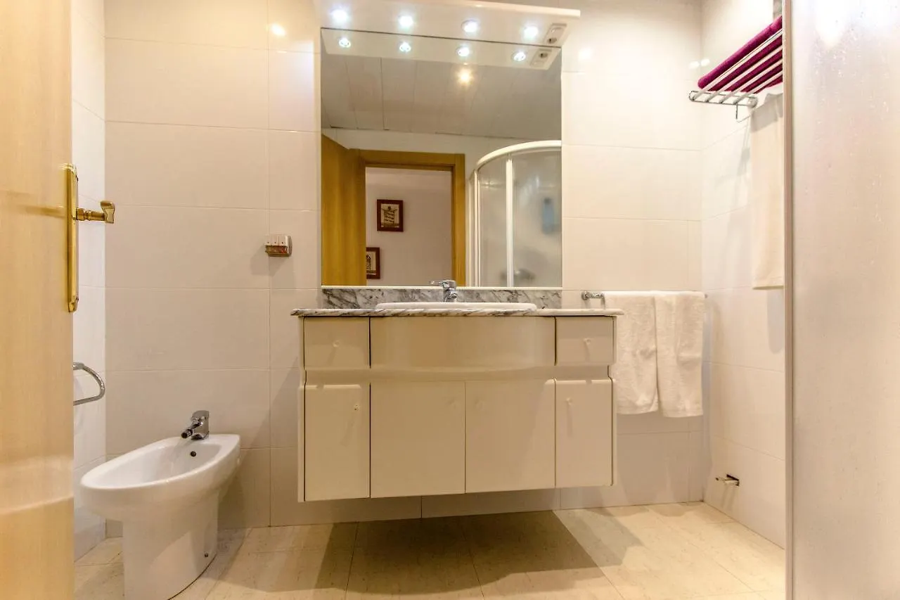 Casa Montse Bara Holiday home Roda de Bara