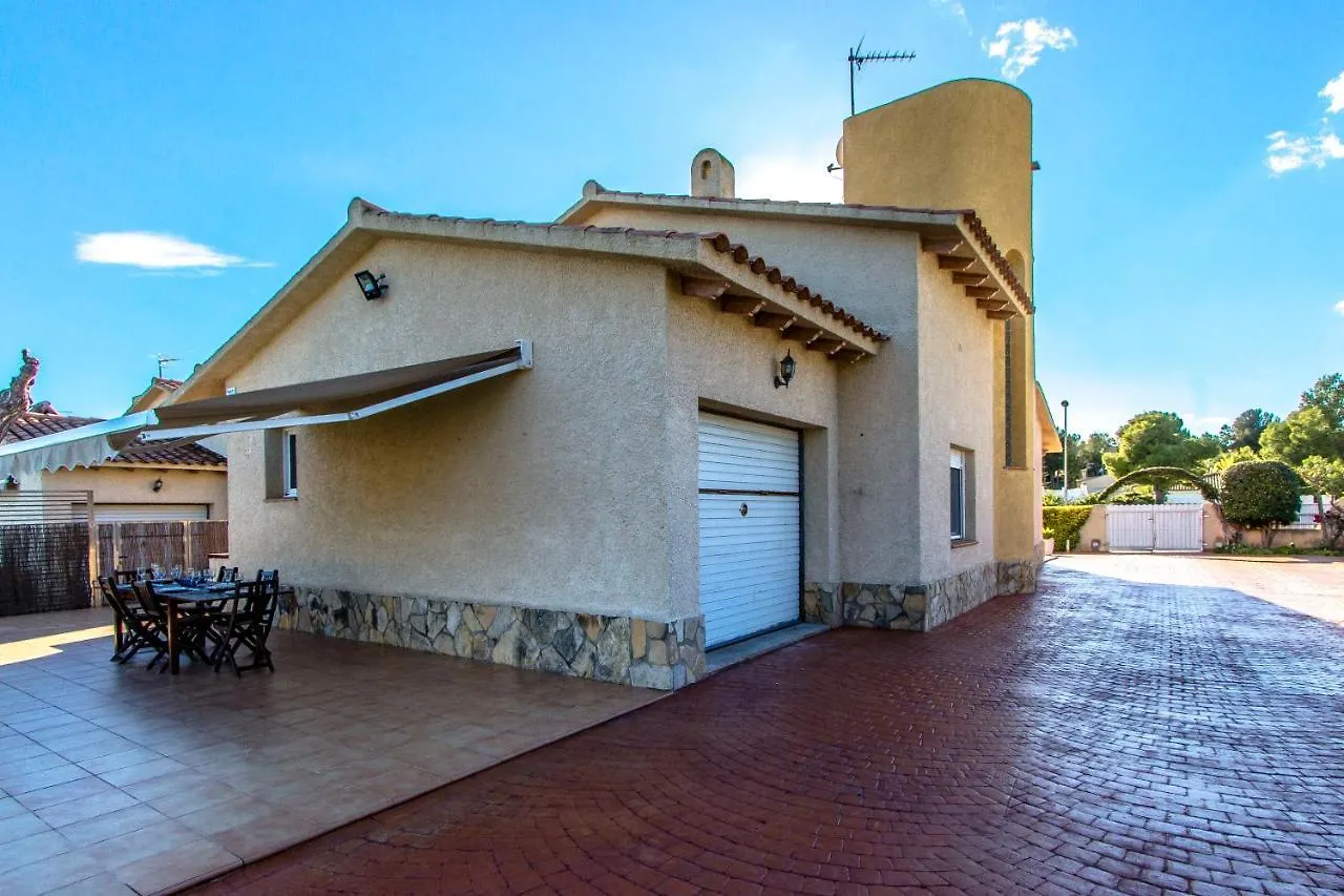 Casa Montse Bara Holiday home Roda de Bara 0*, Roda de Bera