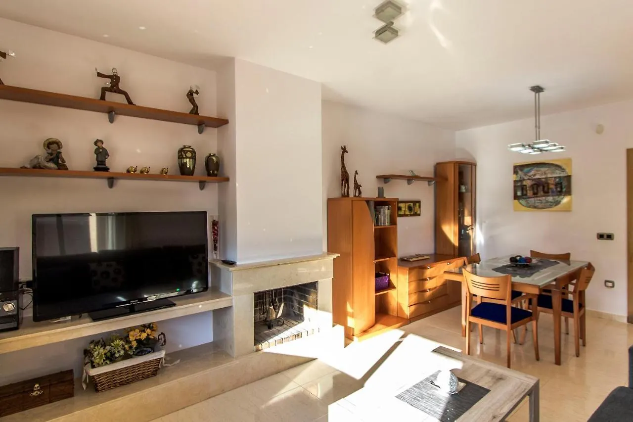 Casa Montse Bara Holiday home Roda de Bara
